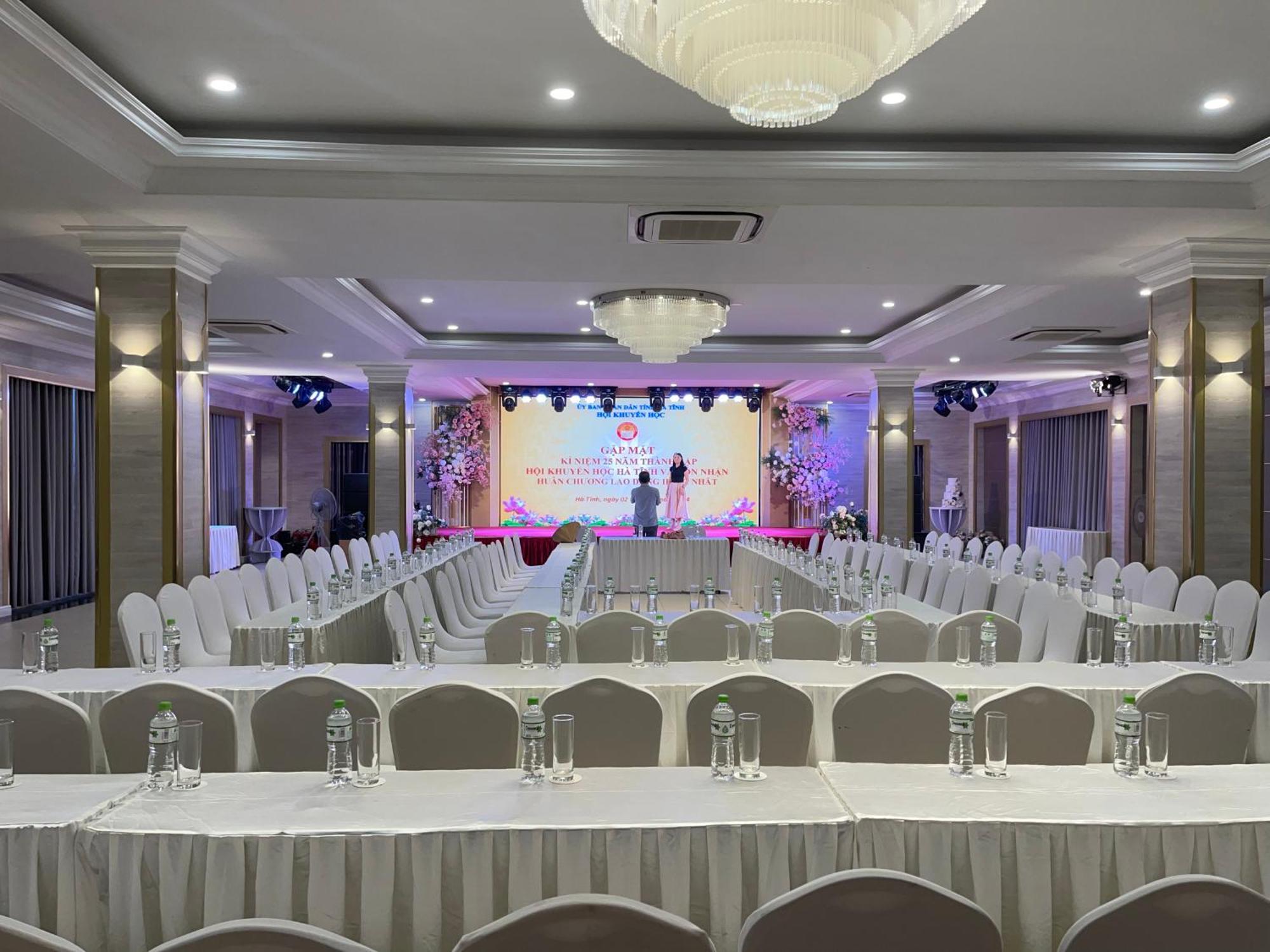 Ngan Ha Hotel Dai Tiet Zewnętrze zdjęcie